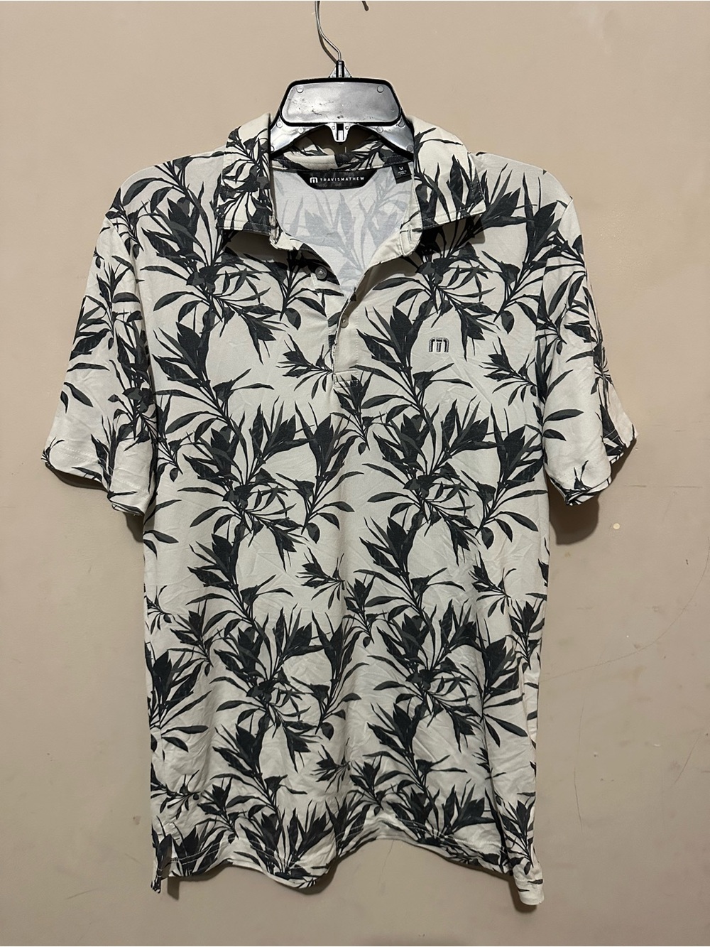 Travis Mathew Featherweight Coast Golf Polo Sz M‎ Valhalla Golf Club Logo Casual